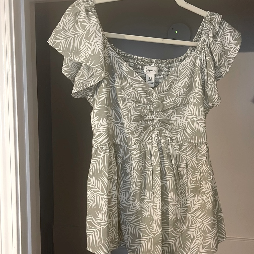 Floral top